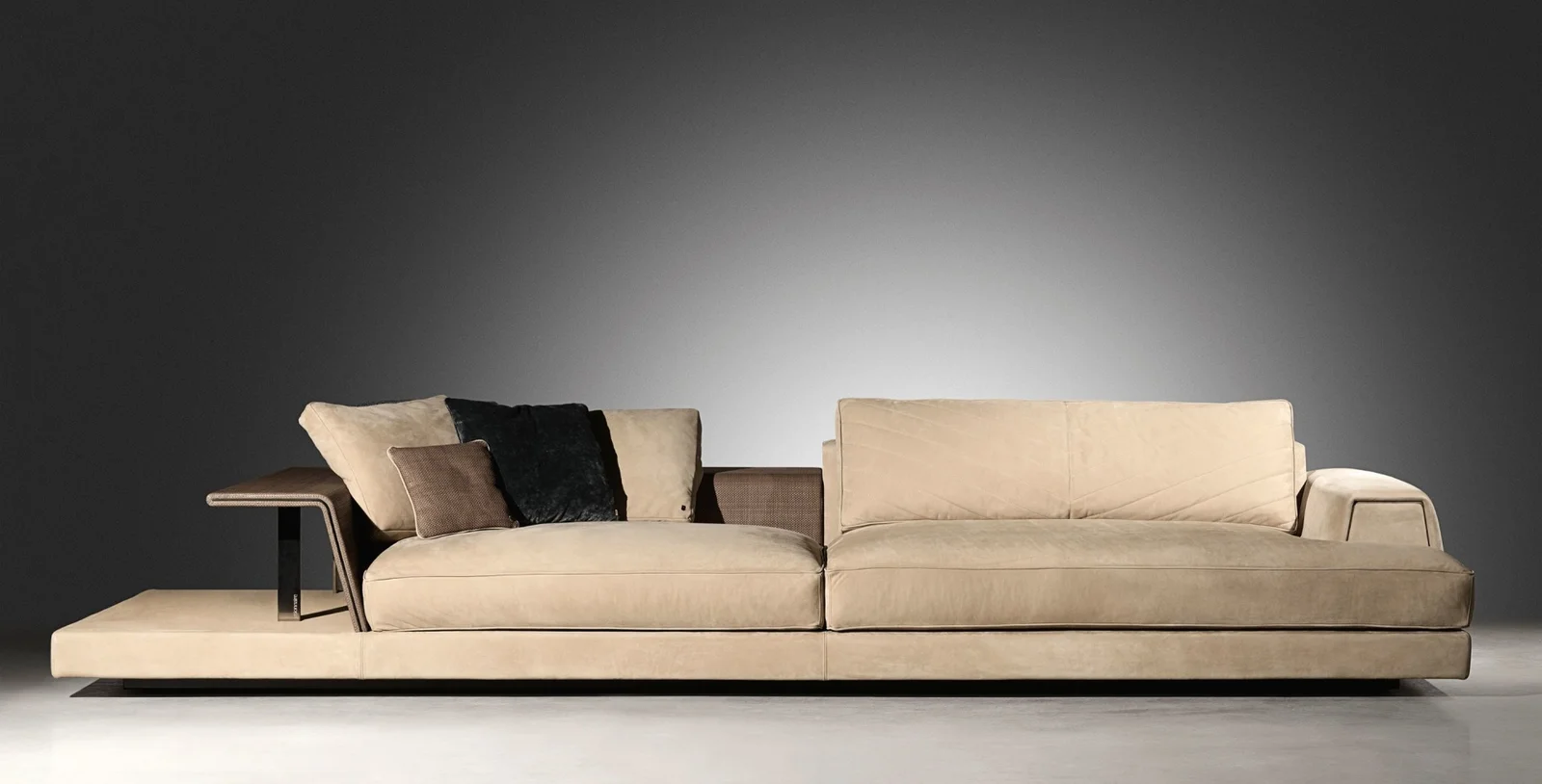 Sofa bệ thấp khối thang bọc da hoạ tiết xương cá