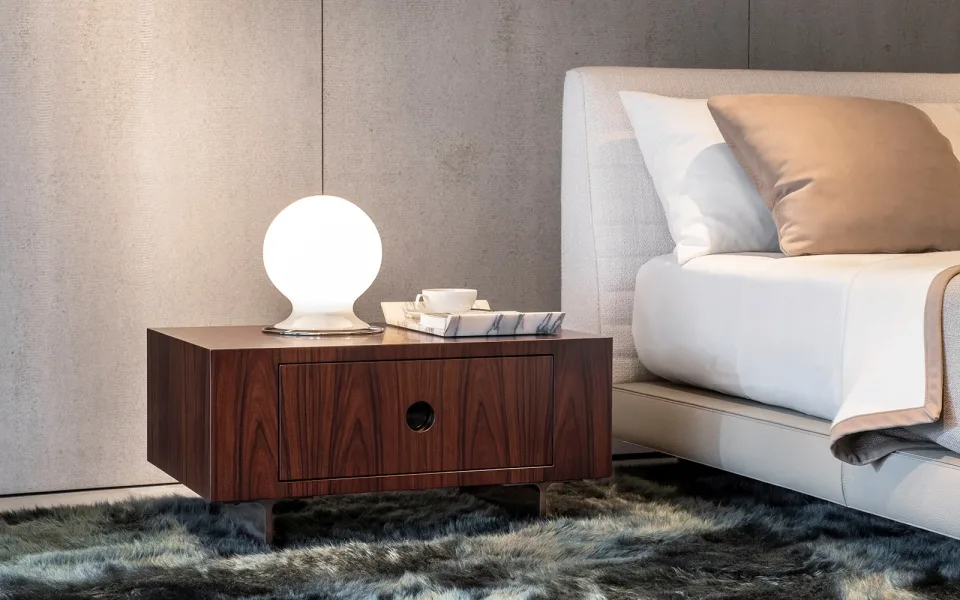 Tủ đầu giường một ngăn kéo veneer gỗ palisander chân nhôm lưỡi M8-I433