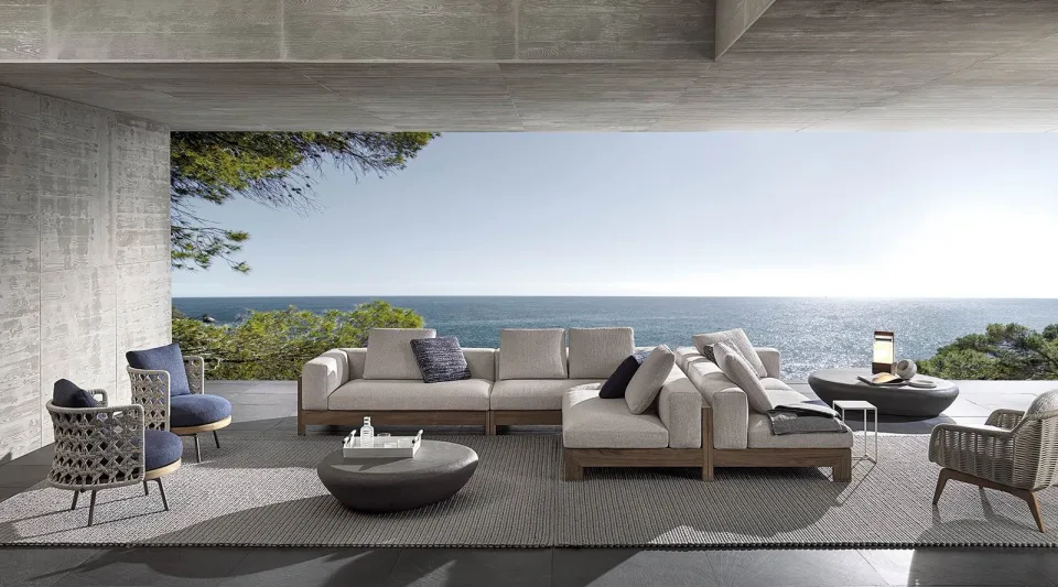 Sofa modul ngoài trời gỗ iroko vân tự nhiên kèm bàn trà M8-I491