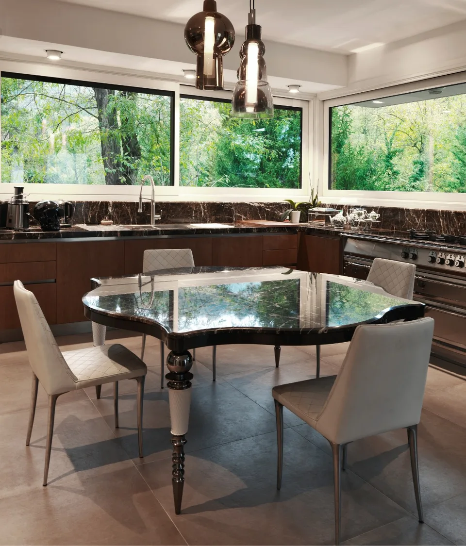 Bàn ăn chân thủy tinh thổi tay mặt đá marble vát cạnh M8-I641